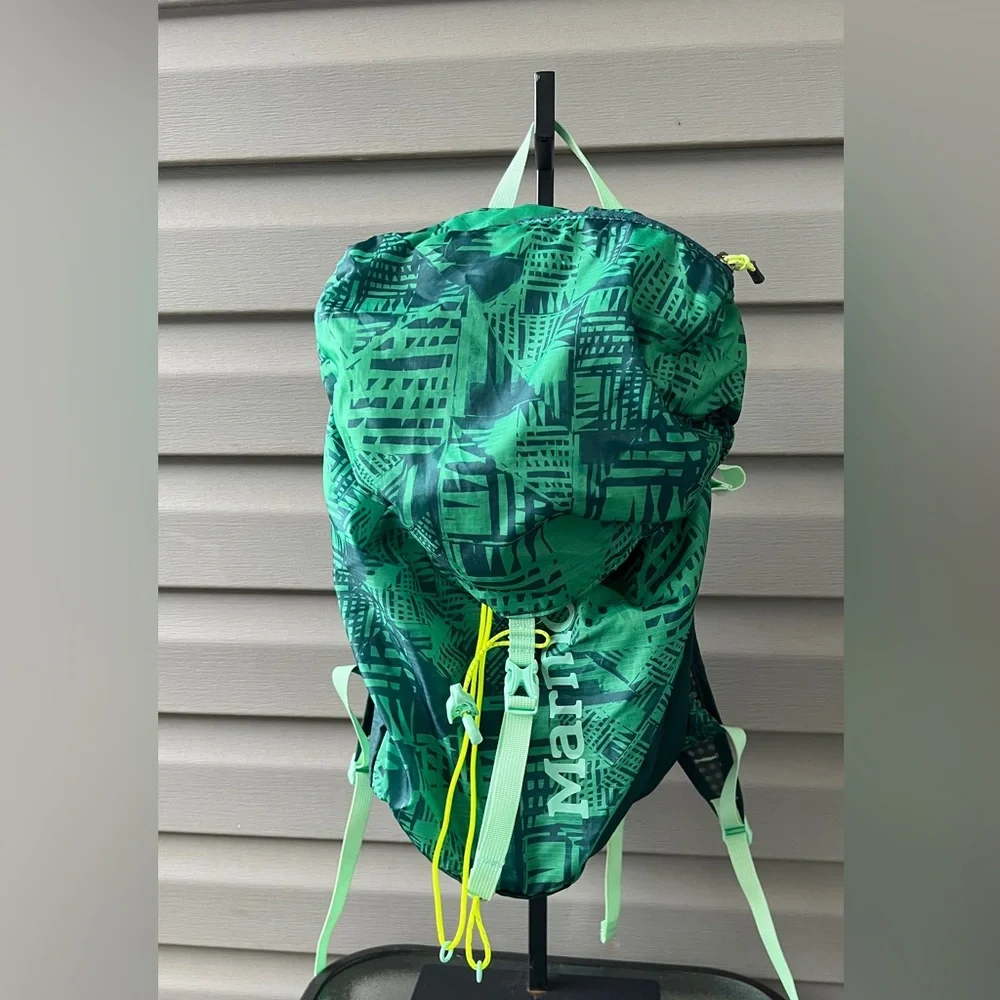 Marmot Kompressor Backpack Turf Green Deep Teal 18L
